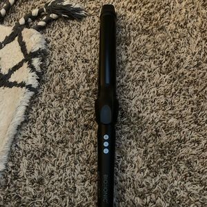 Bio Ionic Long Barrel Styler 1.25" PRO